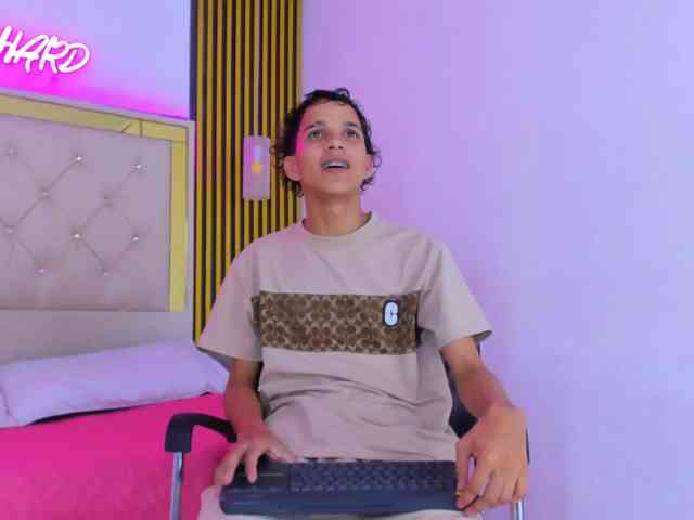 JUSTIN-SECRET
