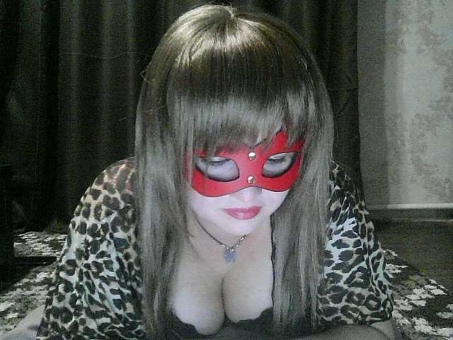 Lilugan live cam preview