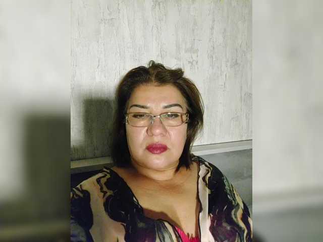 YourMommy0 live cam on BongaCams