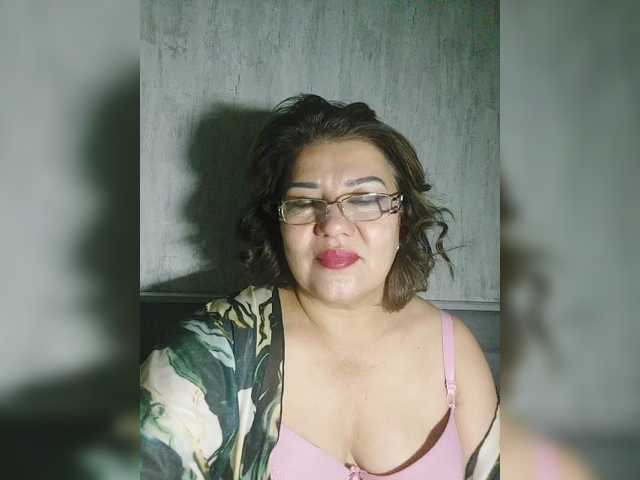 YourMommy0 preview