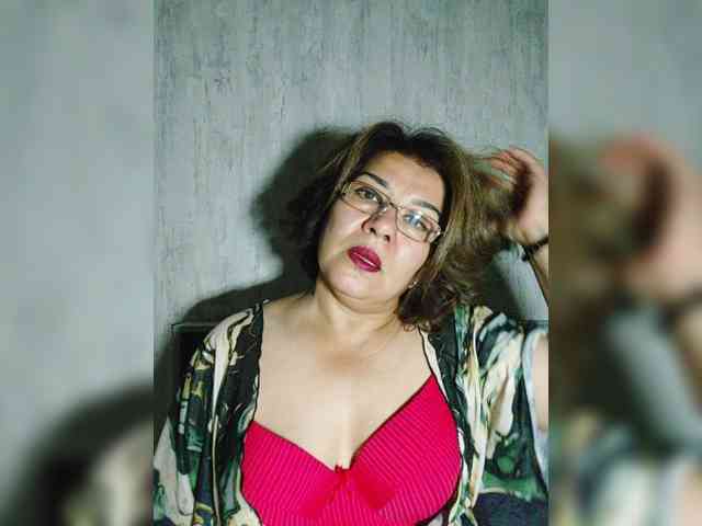 YourMommy0 webcam