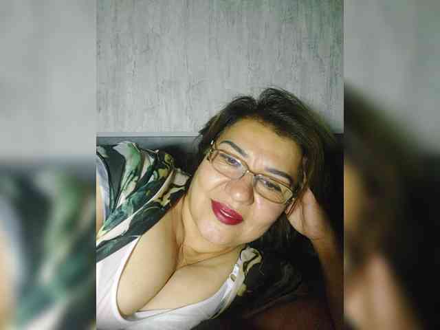 YourMommy0 YourMommy0