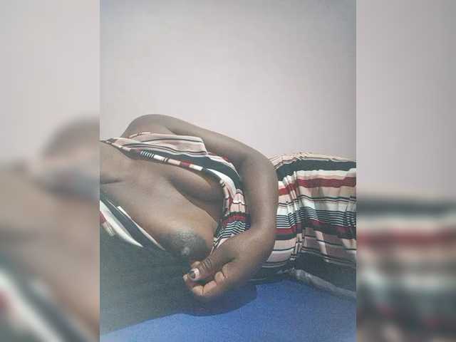 Cheazi1 live cam preview