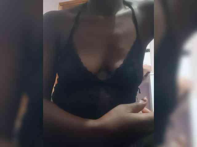 Cheazi1 webcam