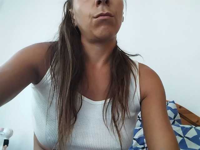 NewSexyItalianGirl live cam on BongaCams
