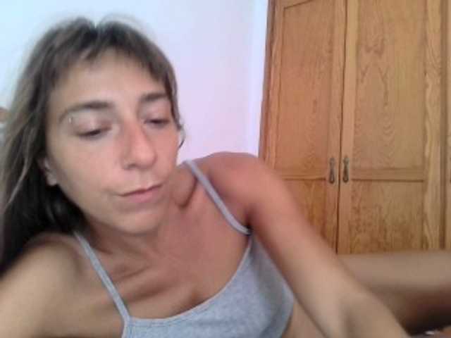 NewSexyItalianWoman