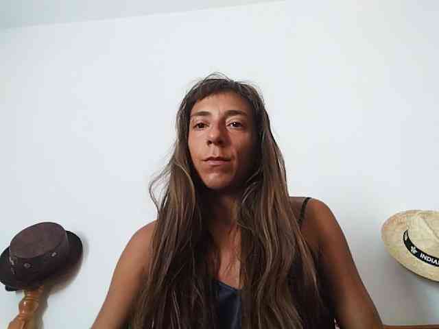 NewSexyItalianGirl