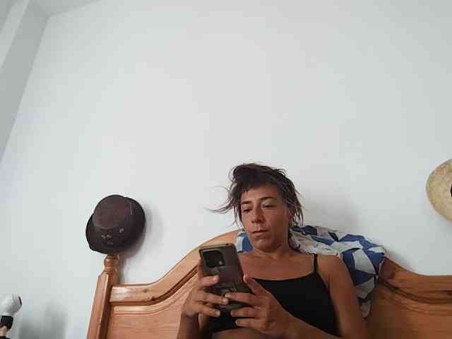 NewSexyItalianGirl