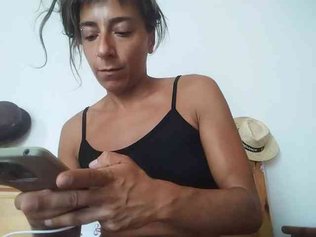 NewSexyItalianGirl