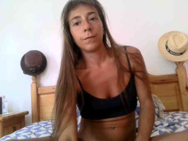 NewSexyItalianWoman