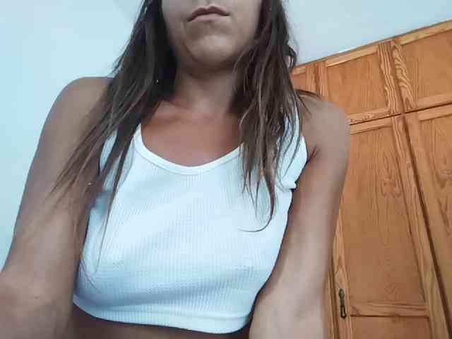 Model: NewSexyItalianGirl