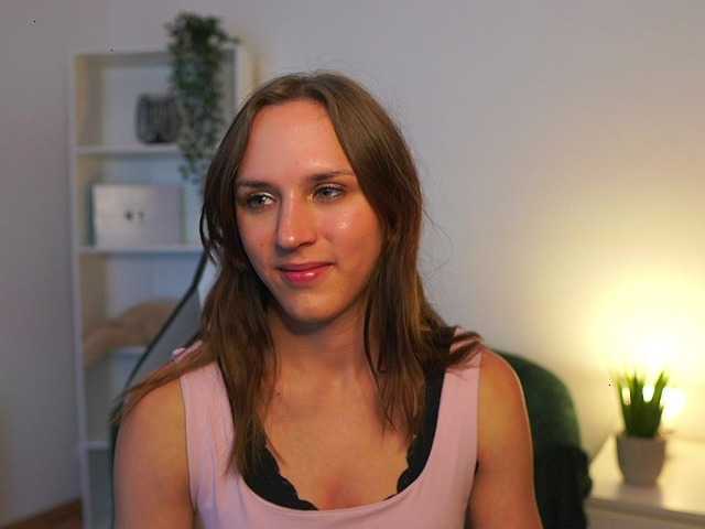 kellycutie18 live cam on BongaCams