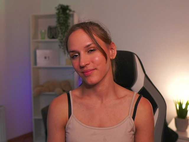 kellycutie18