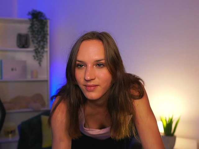 kellycutie18 live cam on BongaCams