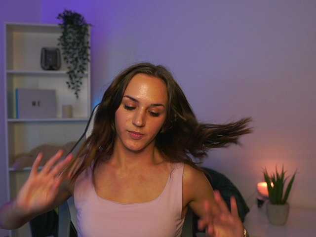 kellycutie18