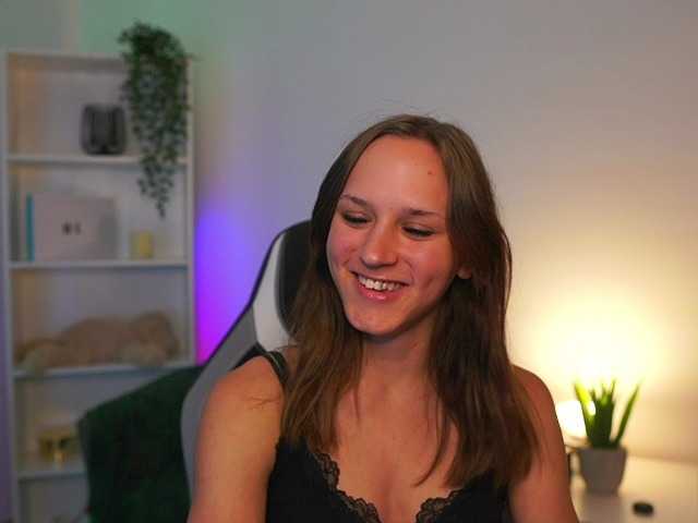kellycutie18