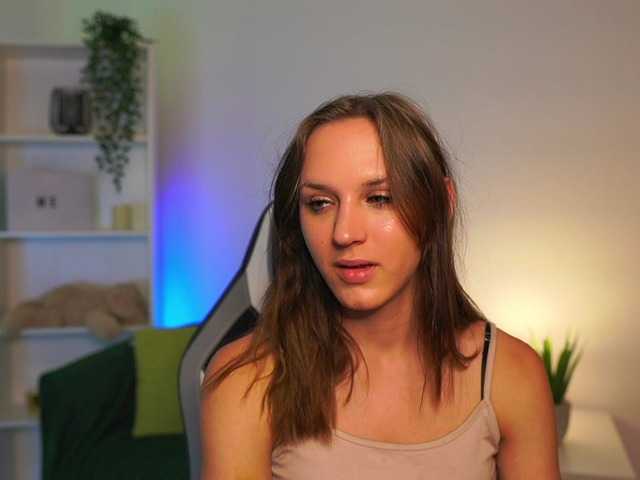 kellycutie18 live cam on BongaCams