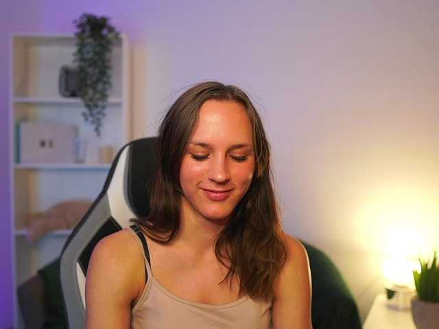 kellycutie18