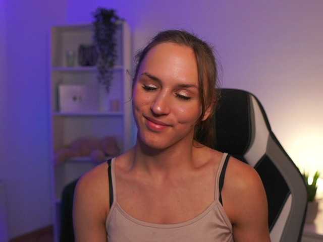 kellycutie18