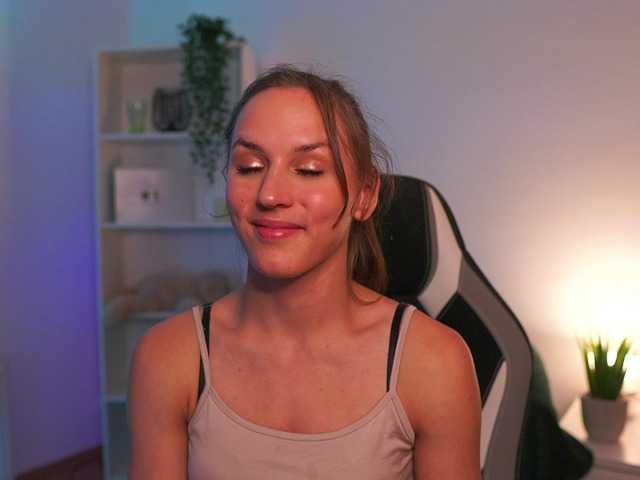 kellycutie18