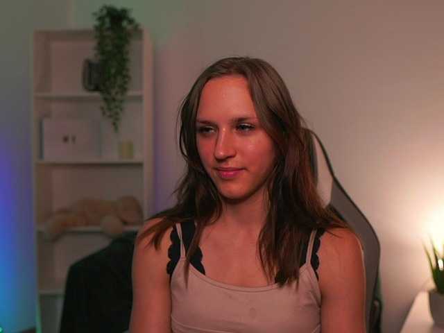 kellycutie18 live cam on BongaCams
