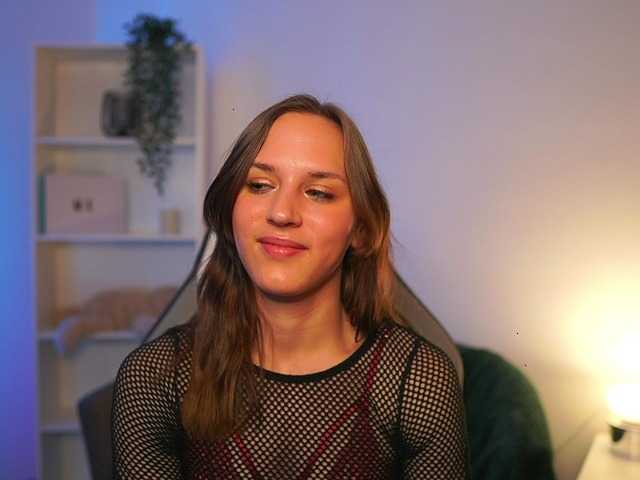 kellycutie18 live cam on BongaCams