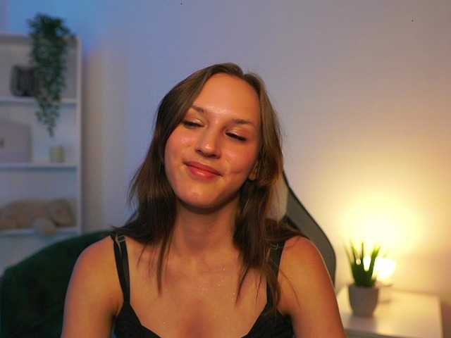 kellycutie18 live cam on BongaCams