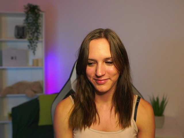 kellycutie18 live cam on BongaCams