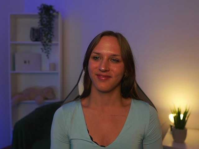 kellycutie18 live cam on BongaCams