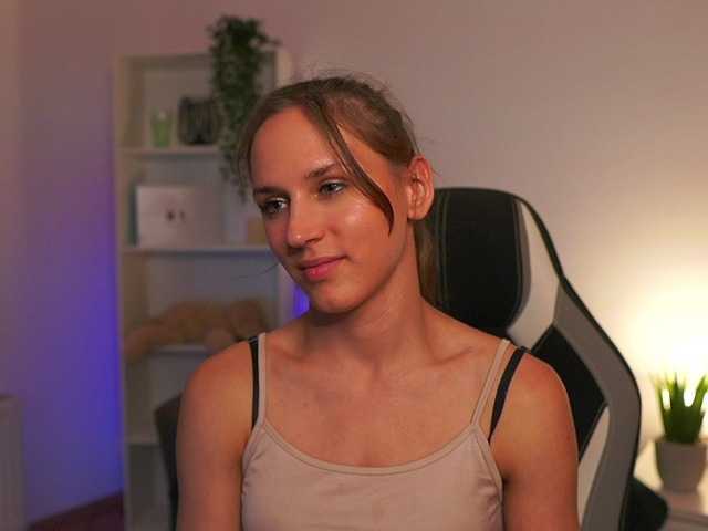 kellycutie18