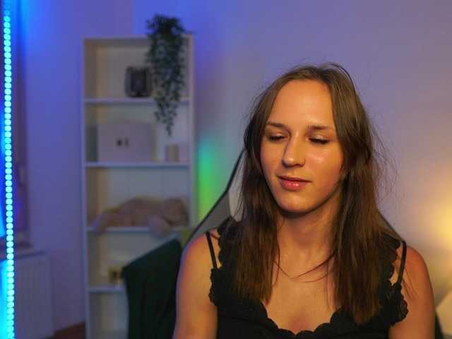 kellycutie18 live cam on BongaCams