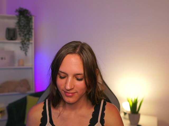 kellycutie18
