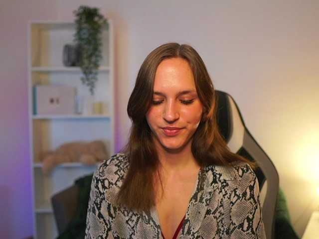 kellycutie18 live cam on BongaCams