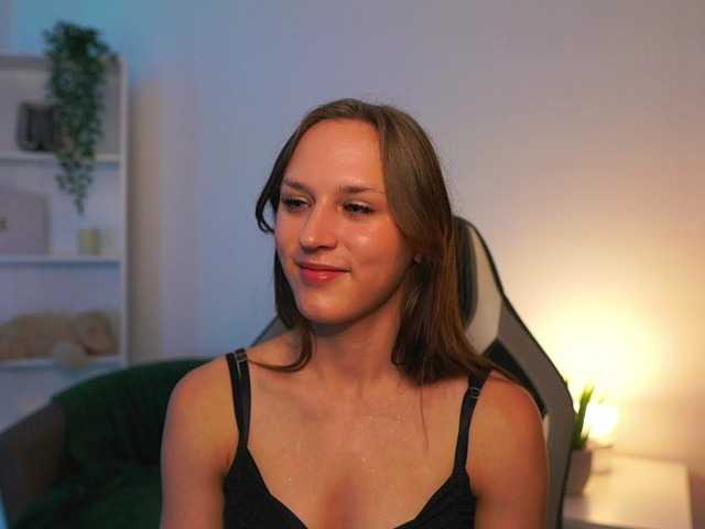 kellycutie18 live cam on BongaCams