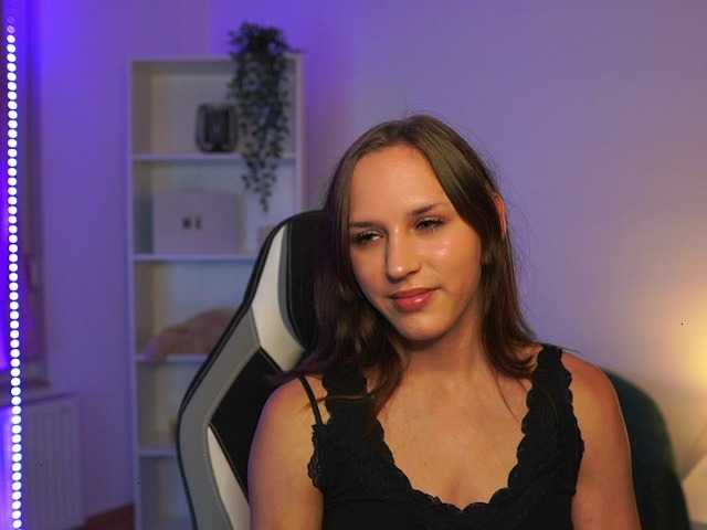 kellycutie18
