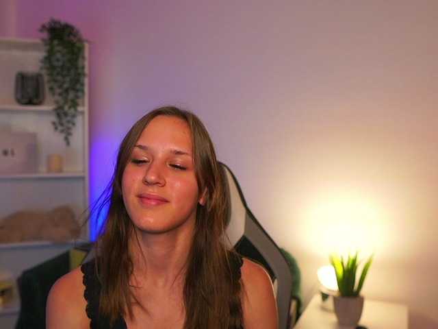 kellycutie18