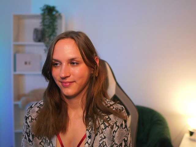 kellycutie18 live cam on BongaCams