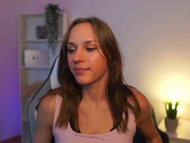kellycutie18