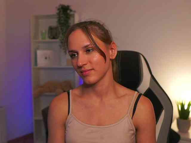 kellycutie18