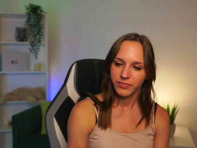 Kellycutie18