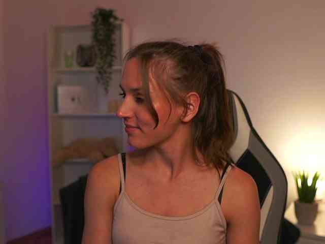 Kellycutie18 - Girl 