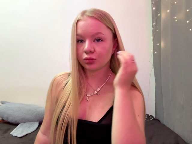 VelvetLilly live cam on BongaCams