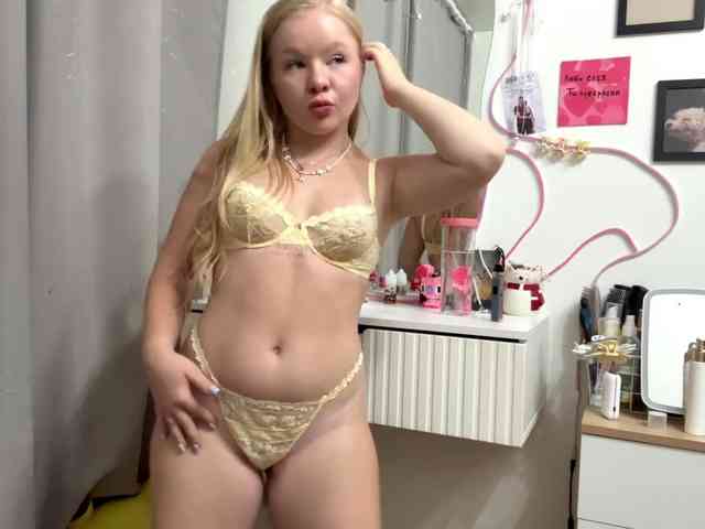 VelvetLilly