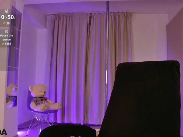 RileyRae live cam preview
