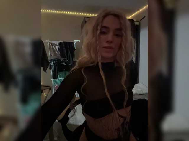 PureAddiction live cam on BongaCams