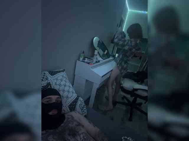 PureAddiction webcam