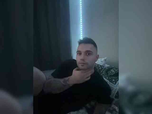 PureAddiction webcam