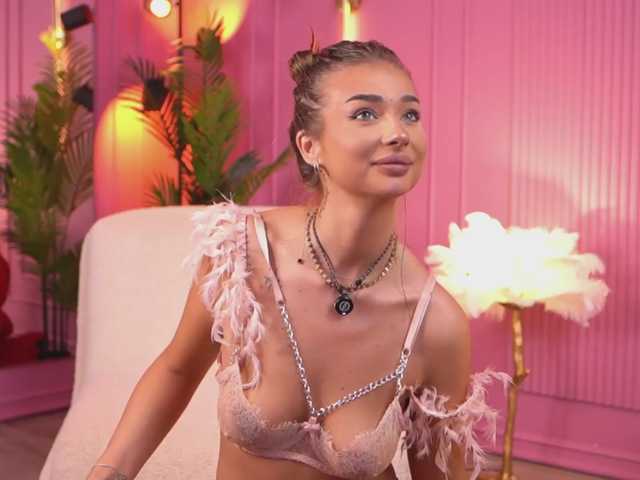 LeylaBunny live cam on BongaCams