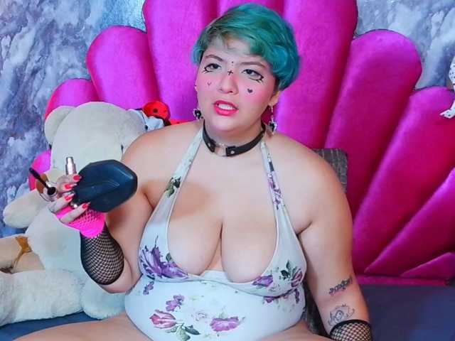ANGEL-ADDICTED live cam on BongaCams