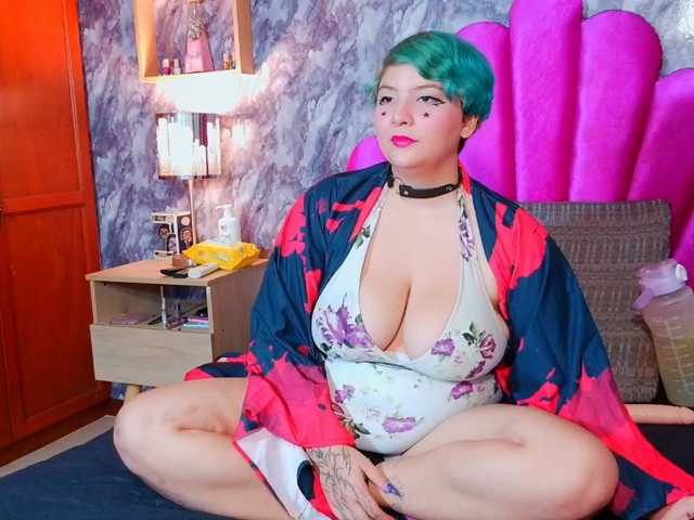 ANGEL-ADDICTED live cam on BongaCams
